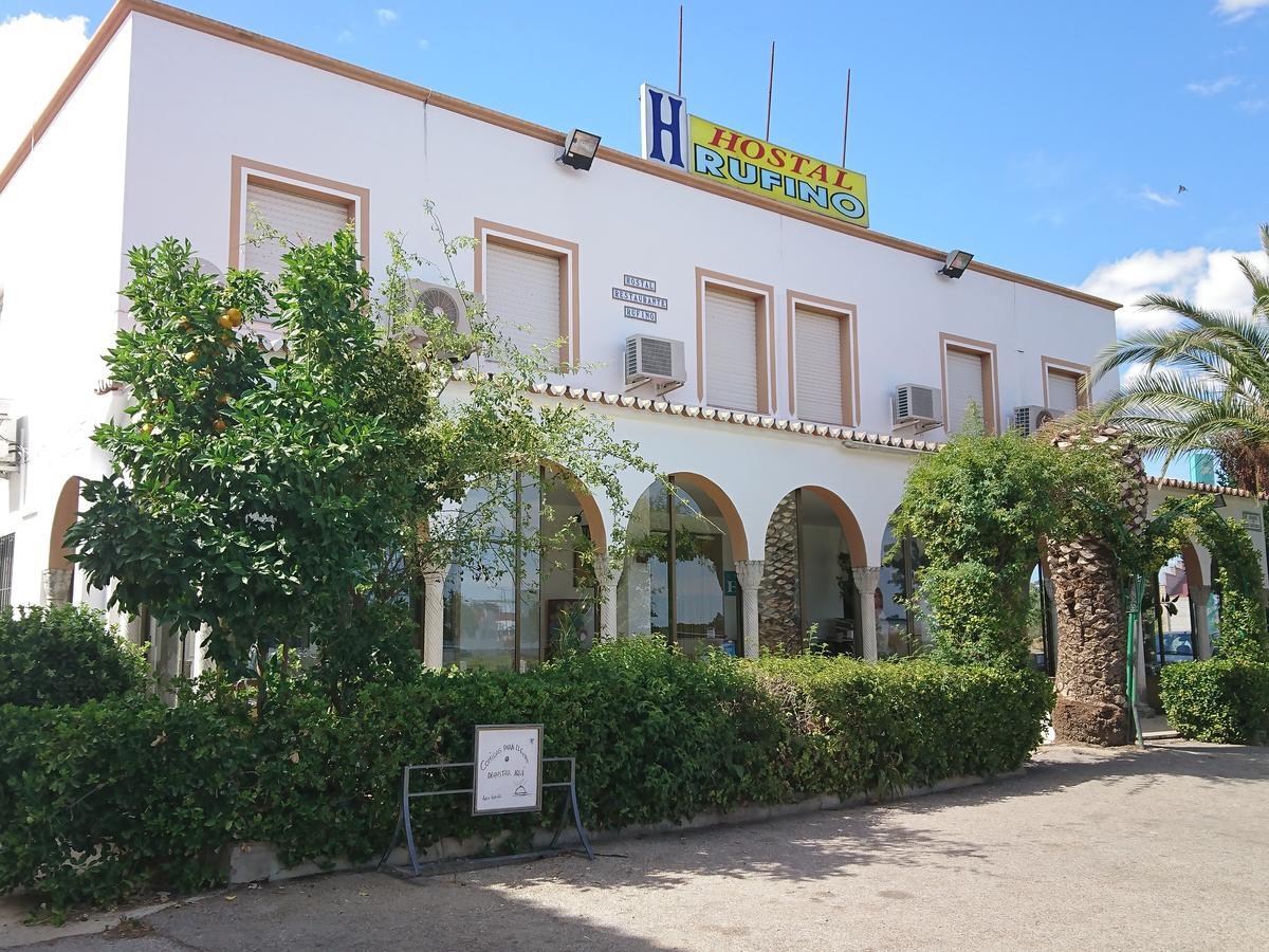 Hostal Restaurante Rufino Berlanga Exterior foto